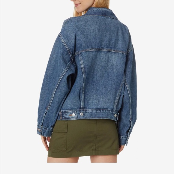 Levi's Women's 90s Trucker Jacket - Picture 2 of 5